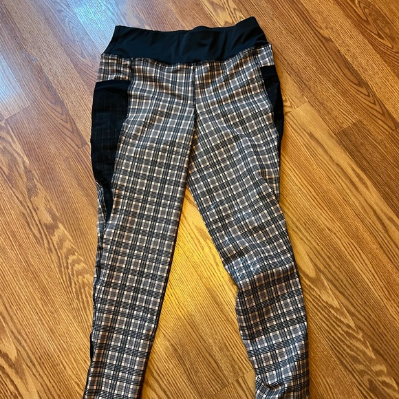 Used - Equine couture Ladies LARGE breeches in Bakers plaid - Picture 3 of 5